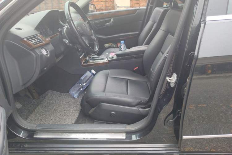 Used Mercedes-Benz E-Class 2011 E 200 L CGI Elegant Model Left Front Seat