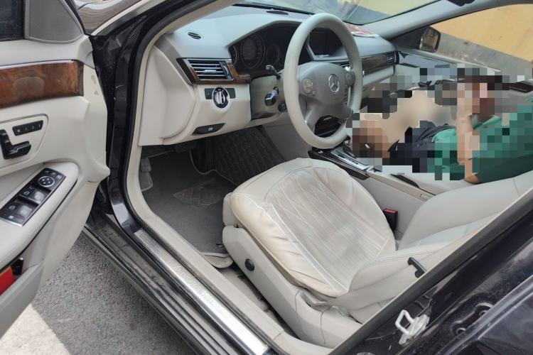 Used Mercedes-Benz E-Class 2011 E 200 L CGI Elegant Model Left Front Seat