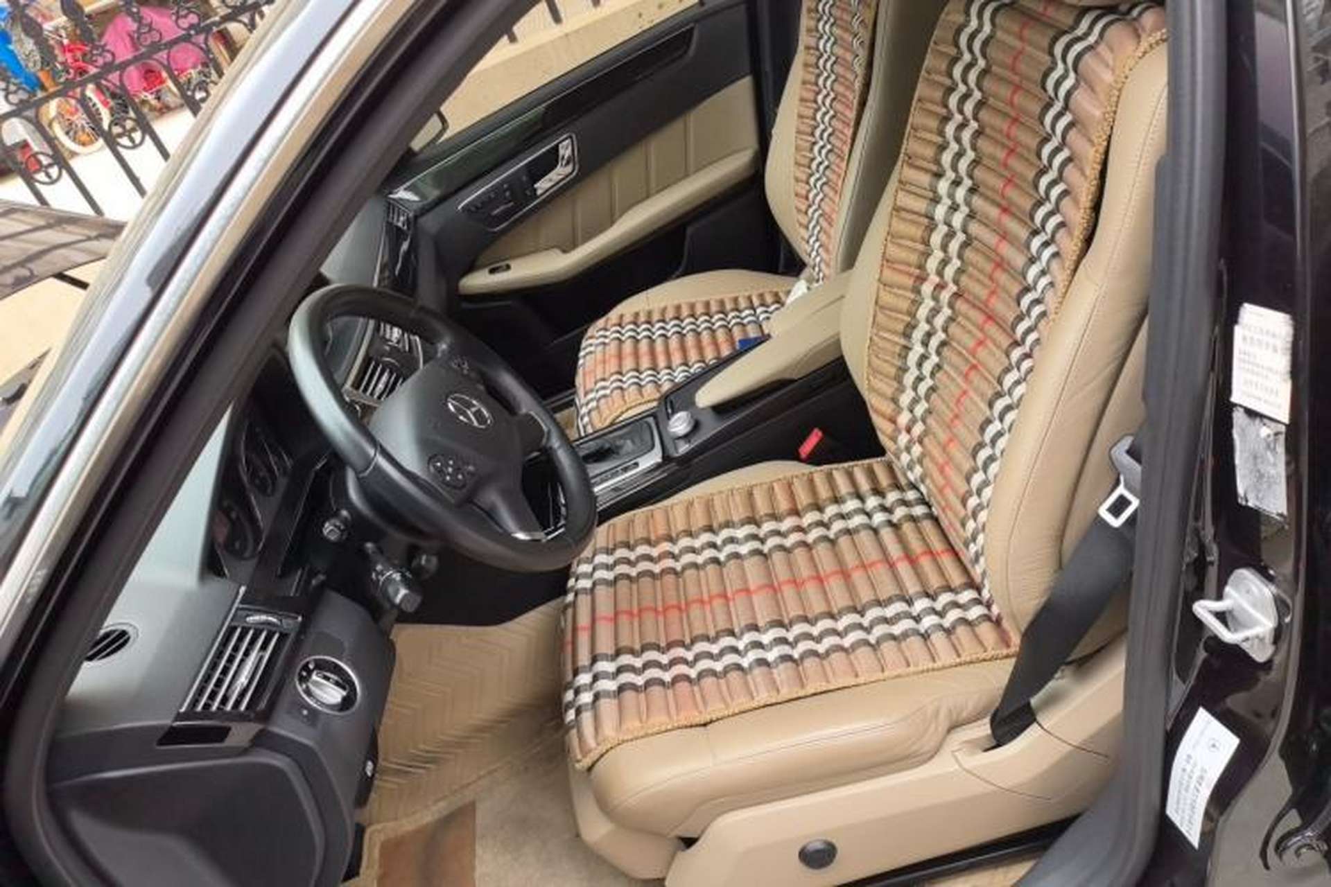 Used Mercedes-Benz E-Class 2011 E 260 L CGI Fashion Model Left Front Seat
