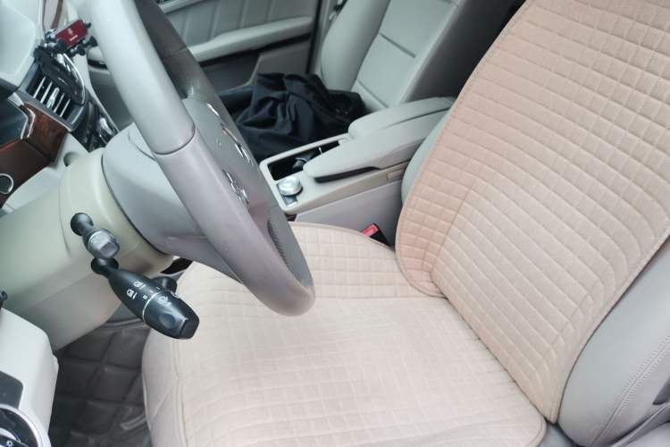 Used Mercedes-Benz E-Class 2011 E 200 L CGI Elegant Model Left Front Seat