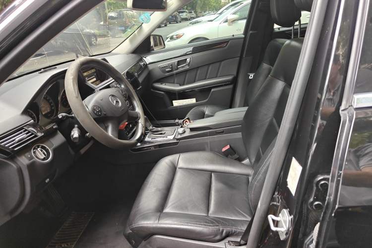 Used Mercedes-Benz E-Class 2011 E 260 L CGI Fashion Model Left Front Seat
