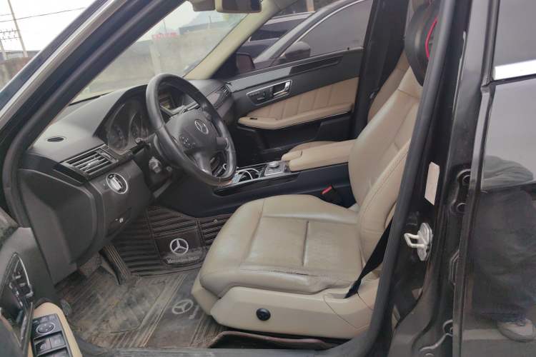 Used Mercedes-Benz E-Class 2011 E 300 L Fashion Prestige Model Left Front Seat