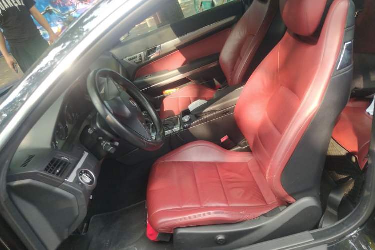 Used Mercedes-Benz E-Class 2011 E 260 CGI Coupe Left Front Seat