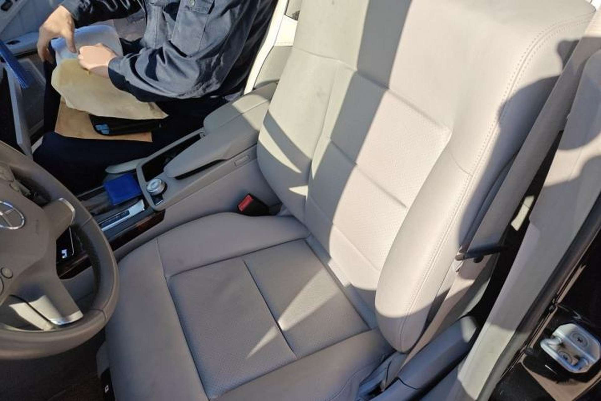 Used Mercedes-Benz E-Class 2011 E 200 L CGI Elegant Model Left Front Seat