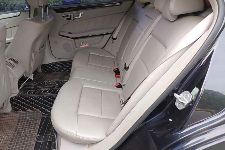 Used Mercedes-Benz E-Class 2011 E 200 L CGI Elegant Model Left Rear Seat