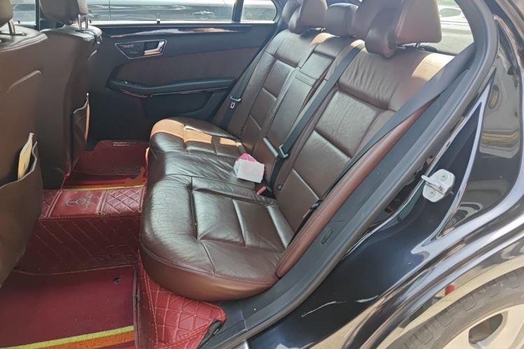 Used Mercedes-Benz E-Class 2011 E 260 L CGI Fashion Model Left Rear Seat