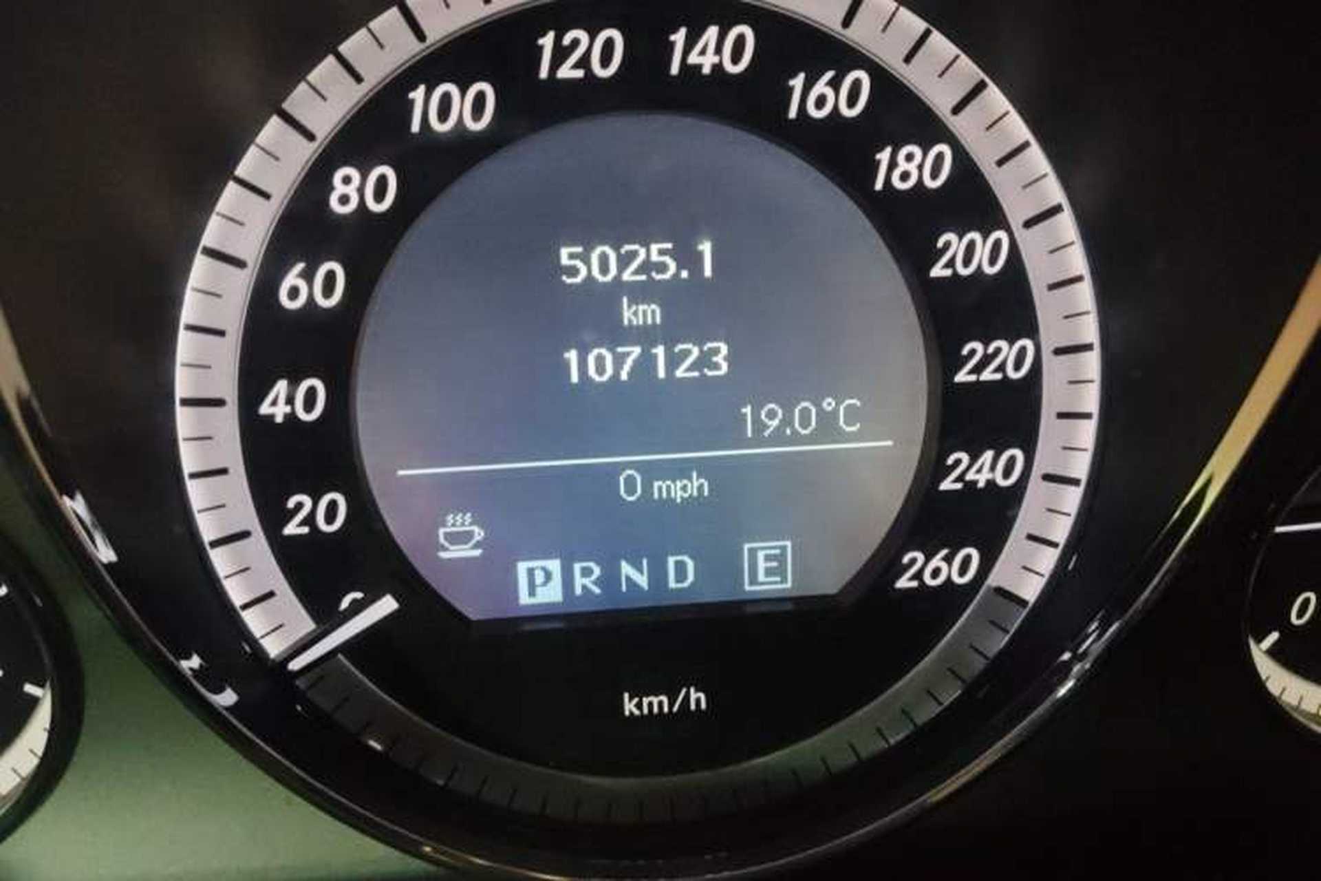 Used Mercedes-Benz E-Class 2011 E 260 L CGI Fashion Model Odometer Close Up