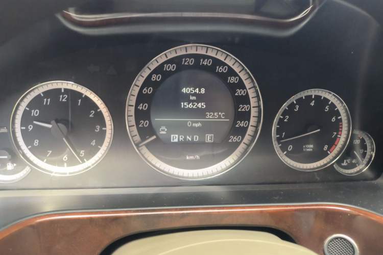 Used Mercedes-Benz E-Class 2011 E 200 L CGI Elegant Model Odometer Close Up