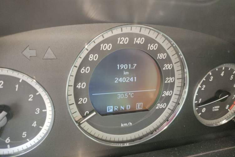 Used Mercedes-Benz E-Class 2011 E 200 L CGI Elegant Model Odometer Close Up