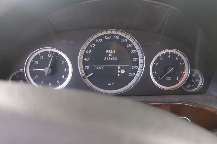 Used Mercedes-Benz E-Class 2011 E 300 L Elegant Model Odometer Close Up