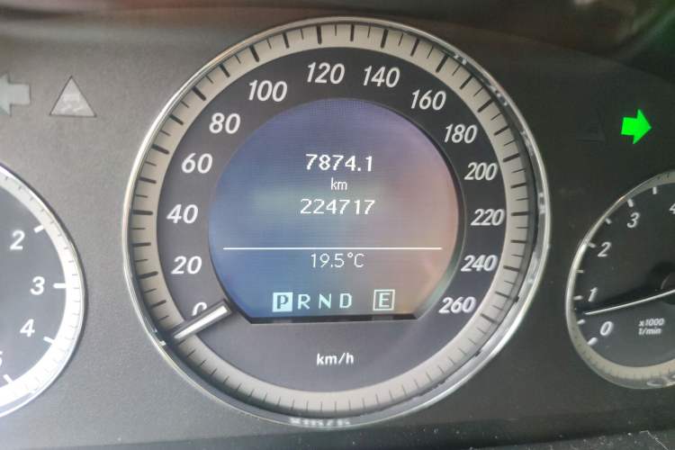 Used Mercedes-Benz E-Class 2011 E 200 L CGI Elegant Model Odometer Close Up