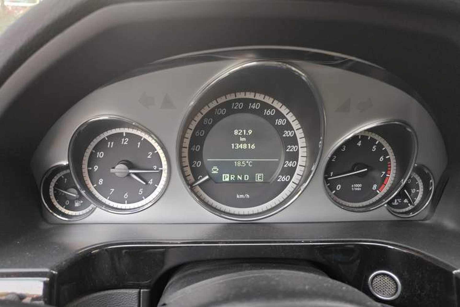 Used Mercedes-Benz E-Class 2011 E 260 L CGI Fashion Model Odometer Close Up