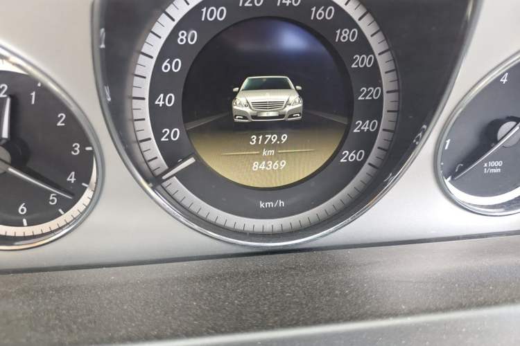 Used Mercedes-Benz E-Class 2011 E 260 CGI Convertible Edition Odometer Close Up
