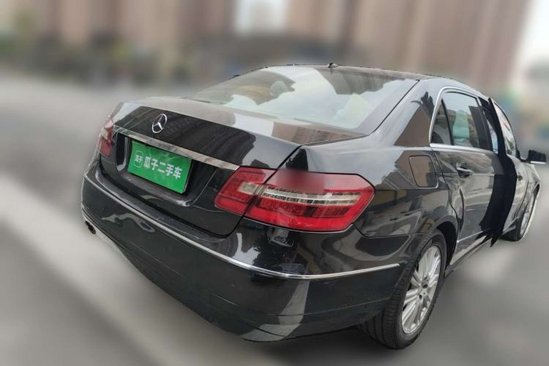 Used Mercedes-Benz E-Class 2011 E 200 L CGI Elegant Model Rear Right 45 Deg