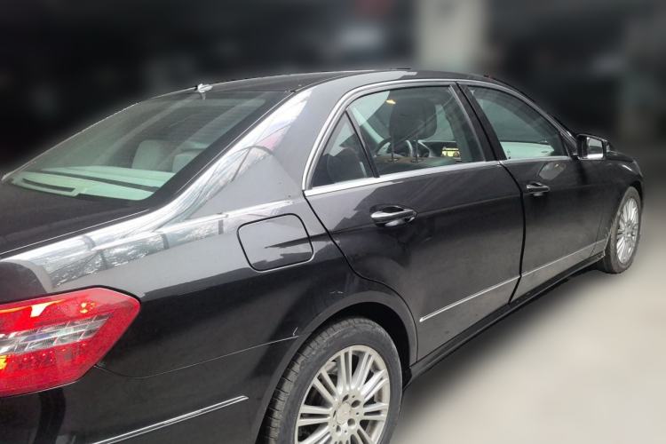 Used Mercedes-Benz E-Class 2011 E 300 L Elegant Model Rear Right 45 Deg