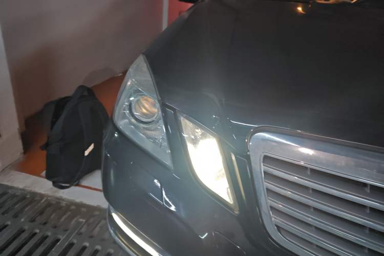 Used Mercedes-Benz E-Class 2011 E 300 L Elegant Model Right Front Headlight