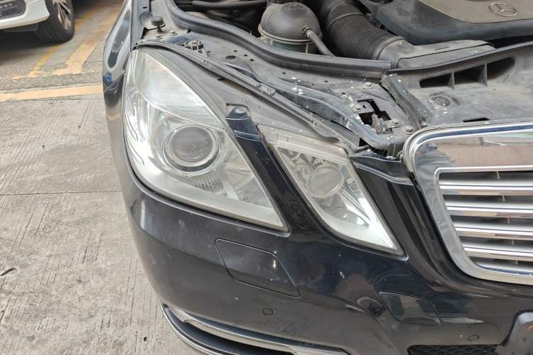 Used Mercedes-Benz E-Class 2011 E 300 L Elegant Model Right Front Headlight