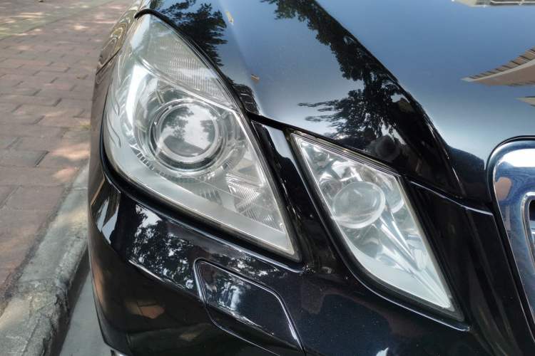 Used Mercedes-Benz E-Class 2011 E 260 L CGI Fashion Model Right Front Headlight