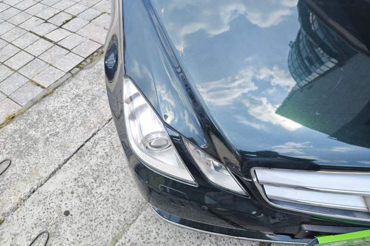 Used Mercedes-Benz E-Class 2011 E 260 CGI Convertible Edition Right Front Headlight