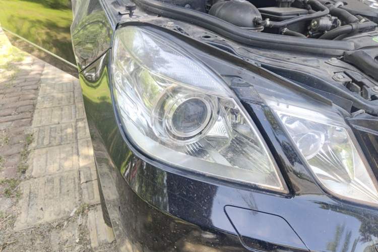 Used Mercedes-Benz E-Class 2011 E 200 L CGI Elegant Model Right Front Headlight