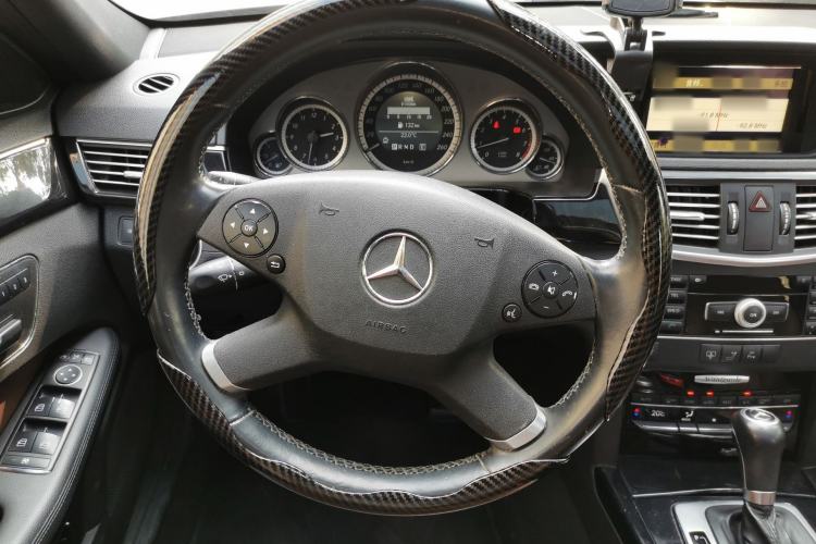 Used Mercedes-Benz E-Class 2011 E 260 L CGI Fashion Model Steering Wheel