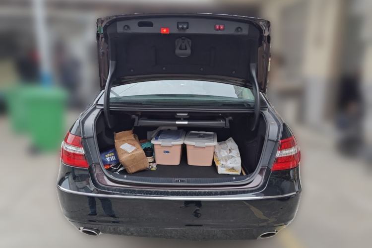Used Mercedes-Benz E-Class 2011 E 300 L Elegant Model Trunk