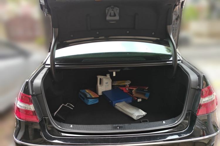 Used Mercedes-Benz E-Class 2011 E 260 L CGI Fashion Model Trunk