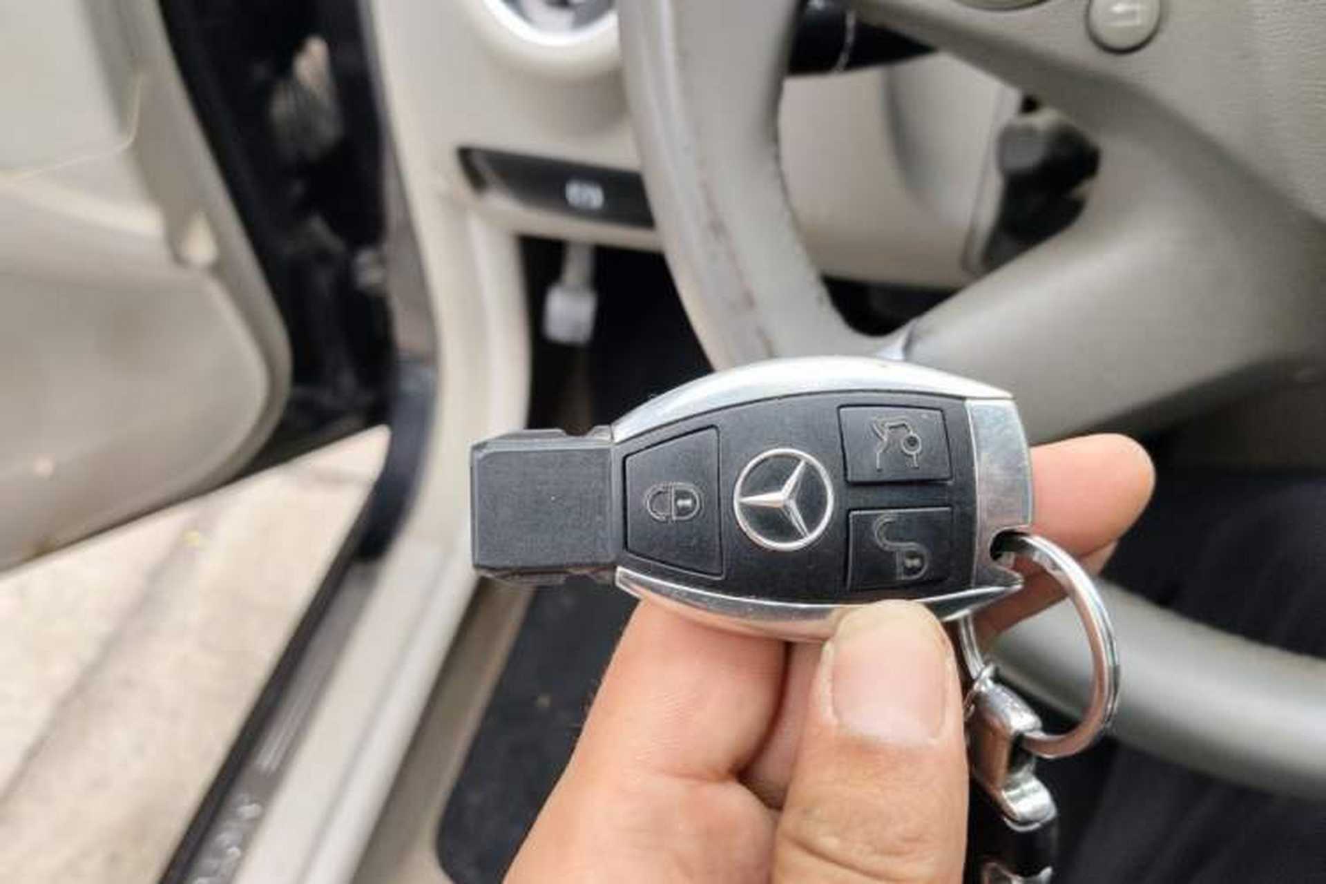 Used Mercedes-Benz E-Class 2011 E 200 L CGI Elegant Model Vehicle Key