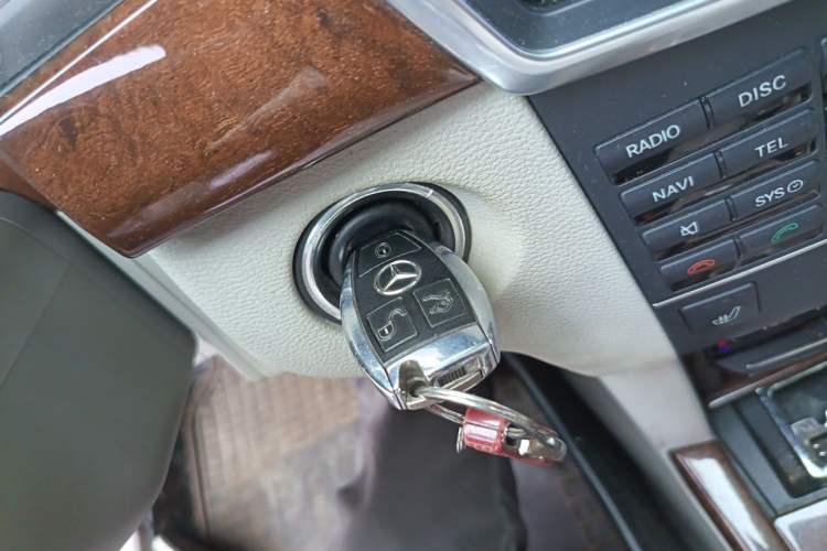 Used Mercedes-Benz E-Class 2011 E 200 L CGI Elegant Model Vehicle Key