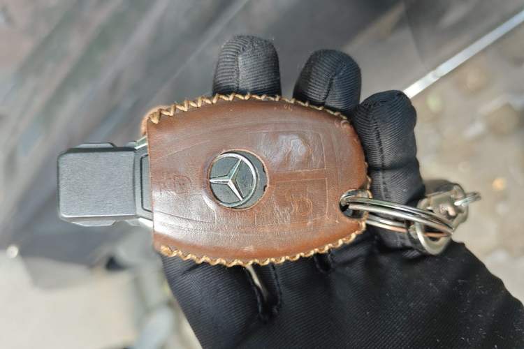 Used Mercedes-Benz E-Class 2011 E 300 L Elegant Model Vehicle Key