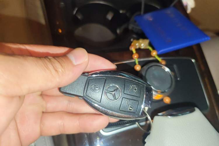 Used Mercedes-Benz E-Class 2011 E 300 L Elegant Model Vehicle Key