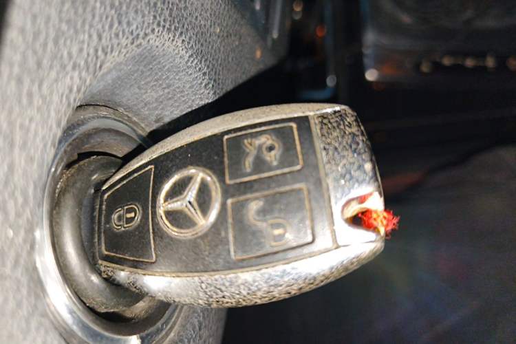 Used Mercedes-Benz E-Class 2011 E 260 L CGI Fashion Model Vehicle Key