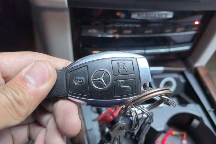 Used Mercedes-Benz E-Class 2011 E 300 L Elegant Model Vehicle Key