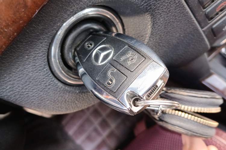 Used Mercedes-Benz E-Class 2011 E 200 L CGI Elegant Model Vehicle Key