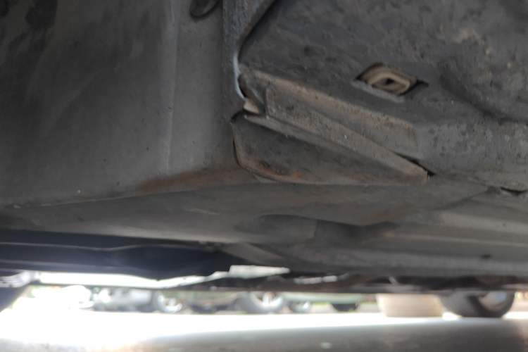 Used Mercedes-Benz E-Class 2011 E 260 CGI Coupe Chassis Front Left