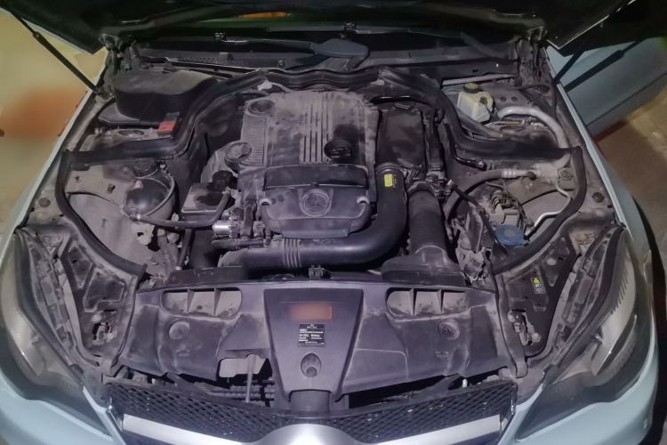 Used Mercedes-Benz E-Class 2011 E 260 CGI Convertible Edition Engine Bay