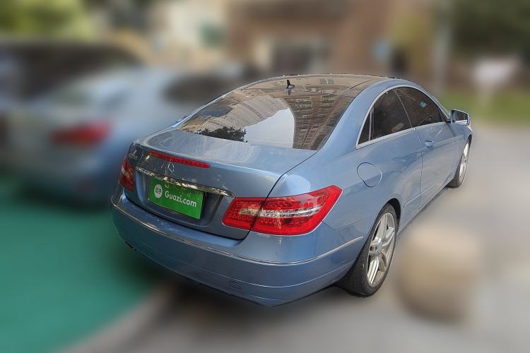 Used Mercedes-Benz E-Class 2011 E 260 CGI Coupe Rear Right 45 Deg