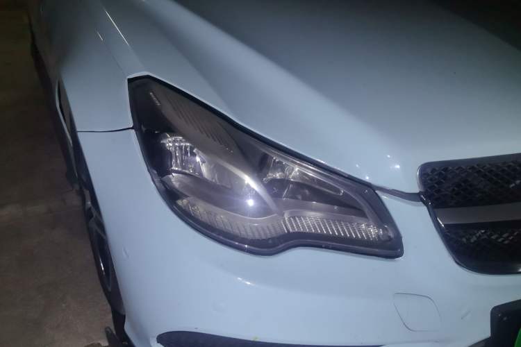 Used Mercedes-Benz E-Class 2011 E 260 CGI Convertible Edition Right Front Headlight