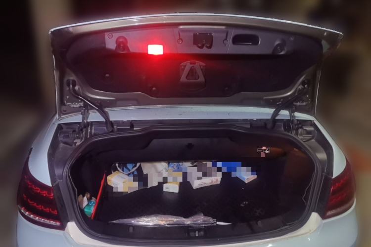 Used Mercedes-Benz E-Class 2011 E 260 CGI Convertible Edition Trunk