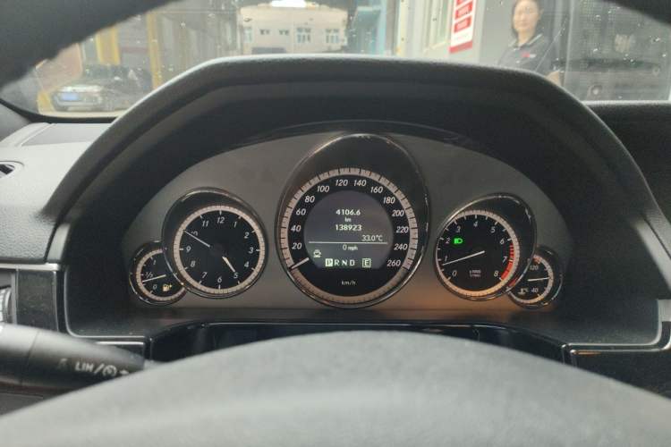 Used Mercedes-Benz E-Class 2011 E 260 L CGI Fashion Model Instrument Cluster