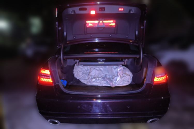 Used Mercedes-Benz E-Class 2011 E 300 L Elegant Model Trunk