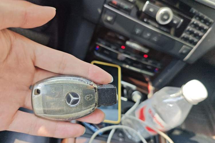 Used Mercedes-Benz E-Class 2011 E 300 L Elegant Model Vehicle Key
