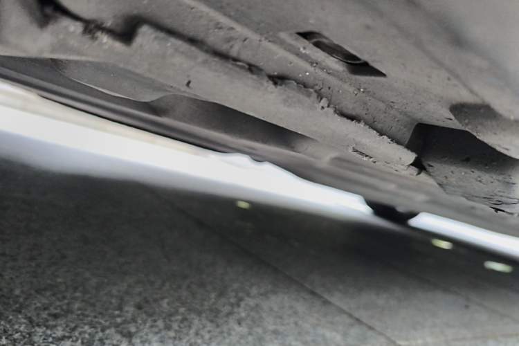 Used Mercedes-Benz E-Class 2011 E 260 CGI Coupe Chassis Rear Right