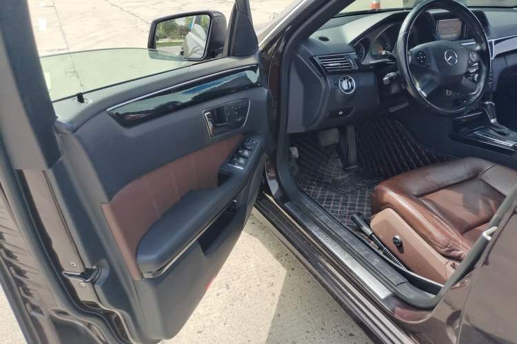 Used Mercedes-Benz E-Class 2011 E 260 L CGI Fashion Model Driver Seat