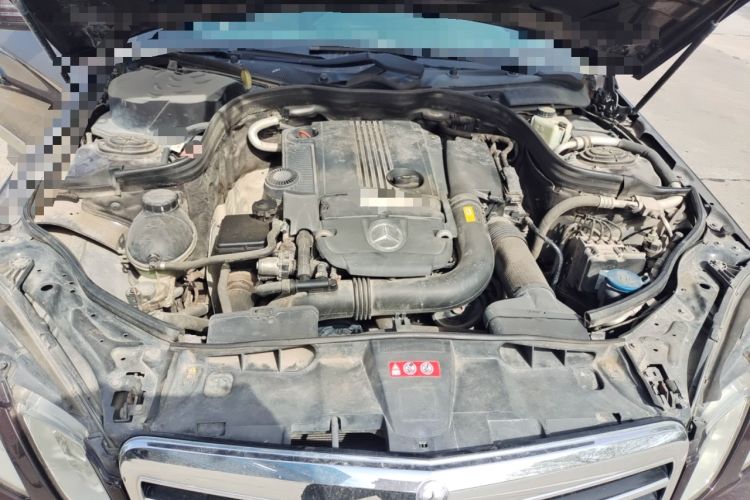 Used Mercedes-Benz E-Class 2011 E 260 L CGI Fashion Model Engine Bay