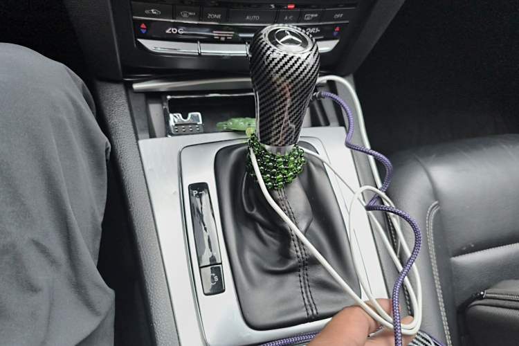 Used Mercedes-Benz E-Class 2011 E 260 CGI Coupe Gear Lever