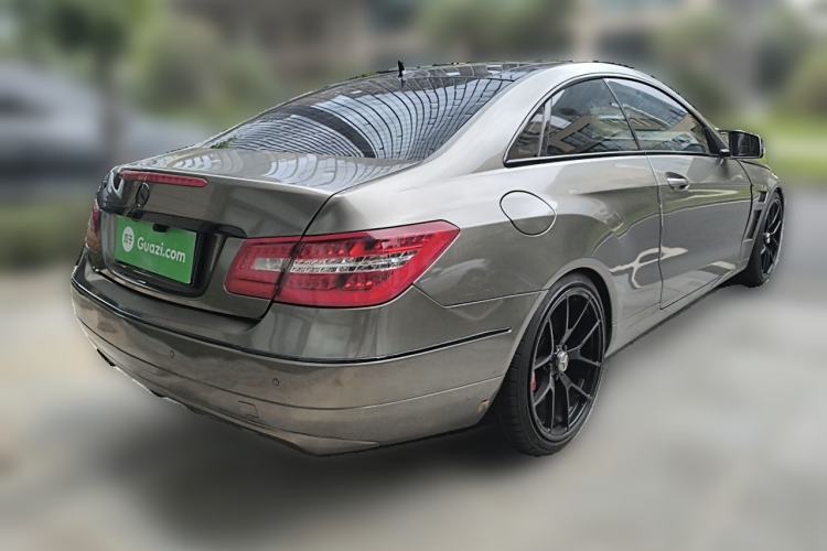 Used Mercedes-Benz E-Class 2011 E 260 CGI Coupe Rear Right 45 Deg