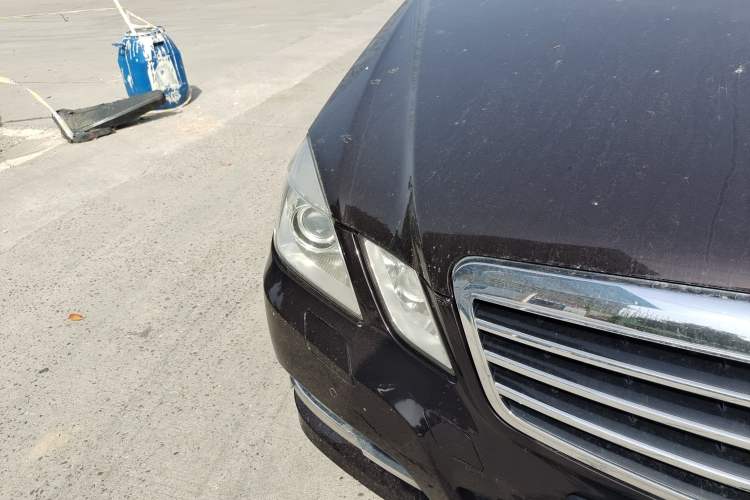 Used Mercedes-Benz E-Class 2011 E 260 L CGI Fashion Model Right Front Headlight