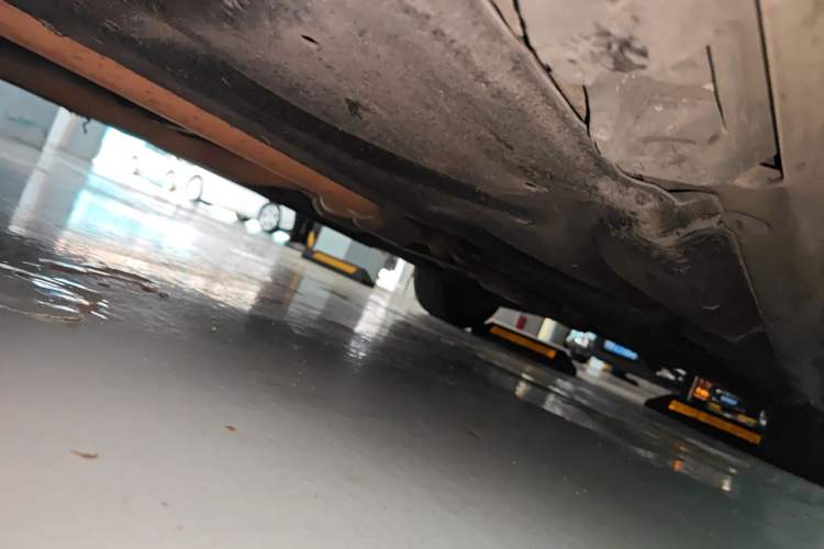 Used Mercedes-Benz E-Class 2011 E 300 L Fashion Prestige Model Chassis Front Left
