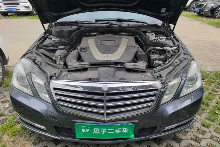 Used Mercedes-Benz E-Class 2011 E 300 L Elegant Model Engine Bay